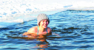 ice-swimming